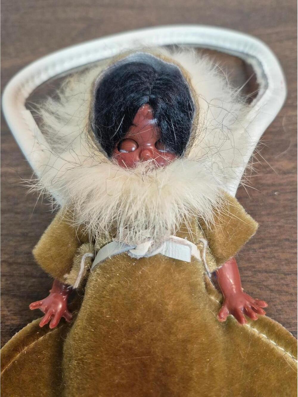 Vintage Native American Style Doll with Child with strap